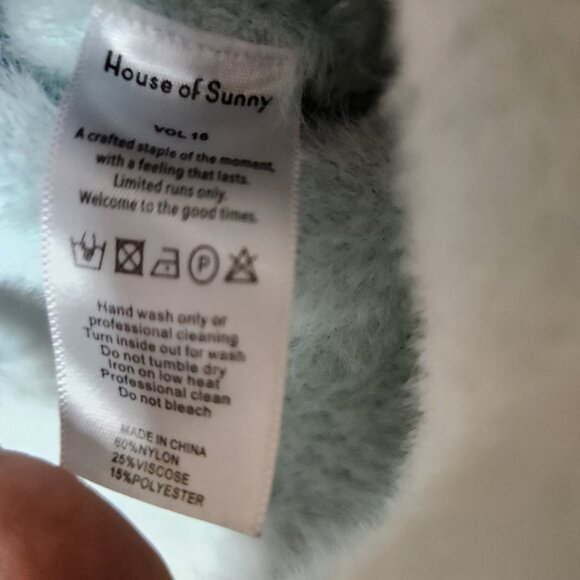 House of Sunny Pullover Cardigan Sweater Women's Size 8 Long Sleeve Wool Feel - Picture 9 of 16